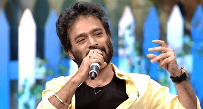 নচিকেতার মন্তব্যে বিতর্ক : প্রতিবাদ নাকি কৌশল!