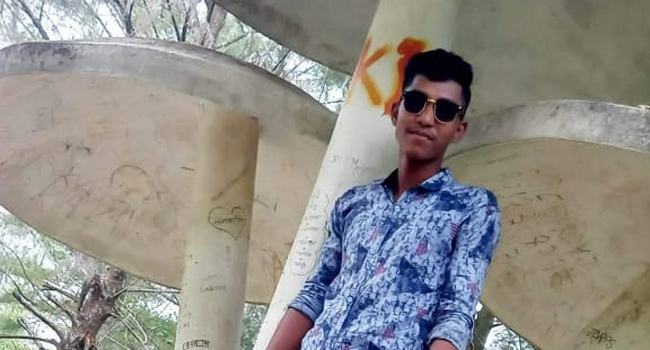 ফেসবুকে ‘বিদায় পৃথিবী’ লিখে কলেজছাত্রের আত্মহত্যা