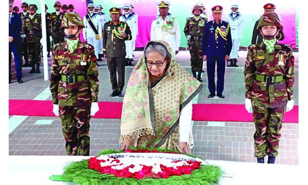 রমজানে পণ্যের মূল্য নিয়ন্ত্রণে ব্যবস্থা নেয়ার নির্দেশ প্রধানমন্ত্রীর