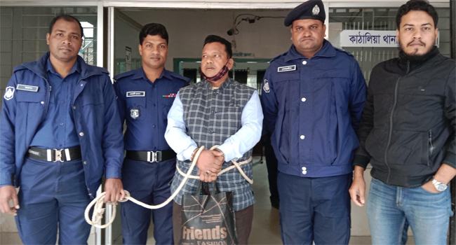 ধর্ষণ মামলার যাবজ্জীবন সাজাপ্রাপ্ত পলাতক আসামি ২৭ বছর পর গ্রেফতার