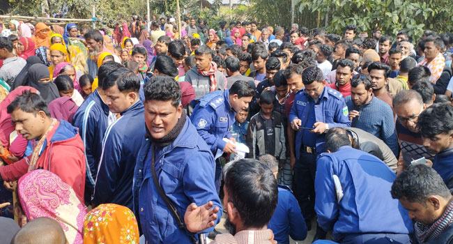 পাবনায় মা ও শিশু সন্তানকে শ্বাসরোধে হত্যা