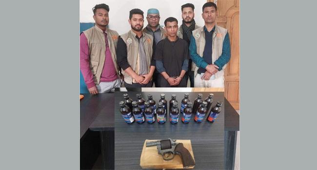 বানারীপাড়ায় ১টি পিস্তল ও ১৬ পিচ ফেন্সিডিলসহ একজন গ্রেফতার