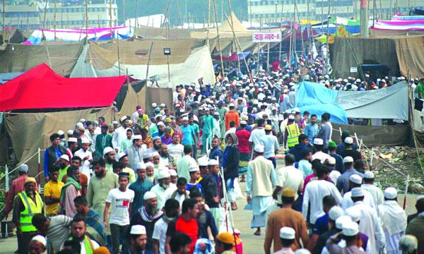 কঠোর নিরাপত্তায় টঙ্গীতে শুরু বিশ্ব ইজতেমা