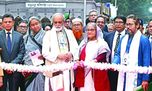 বাংলায় ডিজিটাল প্রকাশনার আহ্বান প্রধানমন্ত্রীর