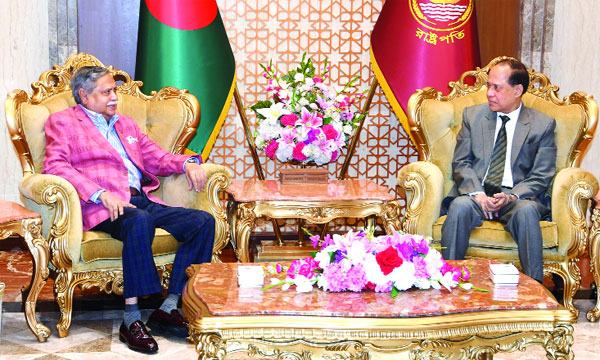 রাষ্ট্রপতির সাথে প্রধান নির্বাচন কমিশনারের সাক্ষাৎ