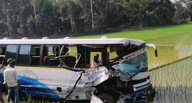 চকরিয়ায় সড়ক দুর্ঘটনায় নিহত বেড়ে ৪