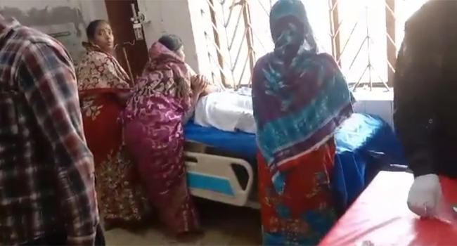 দুমকিতে অজ্ঞাত রোগে ৬ শিক্ষার্থী অসুস্থ, আতঙ্কে শিক্ষক-অভিভাবক