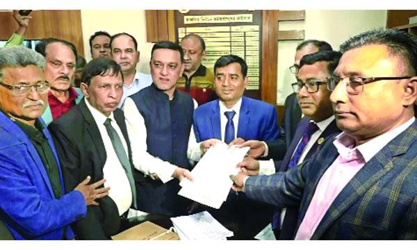 মেয়র পদে ৭ জনের মনোনয়নপত্র দাখিল