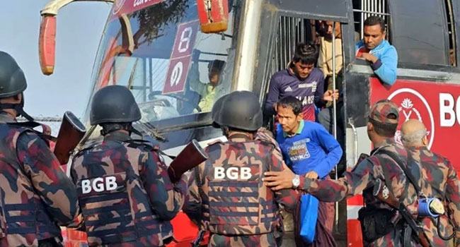 বাংলাদেশে আশ্রিত ৩৩০ জনকে মিয়ানমারে ফেরত পাঠানো হচ্ছে