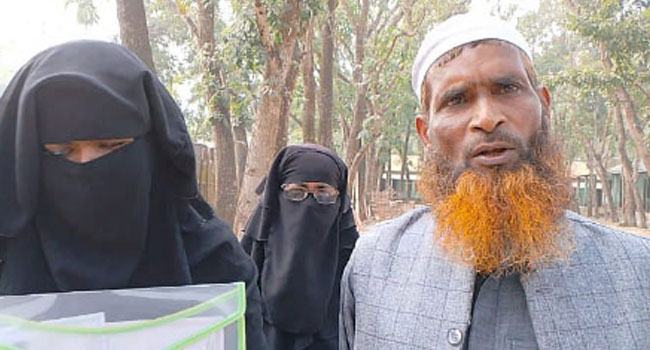 পীরগাছায় দাখিল পরীক্ষা দিলেন দৃষ্টি প্রতিবন্ধী তাহমিনা