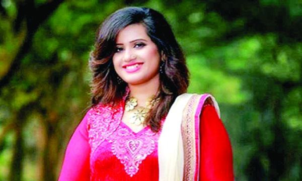 ন্যানসির নতুন গান ‘সাতটি মাস’