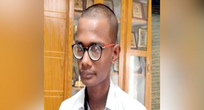 রিফাত শেখের নামে পরীক্ষা দিতে এসে ধরা খেলেন জিসান শেখ