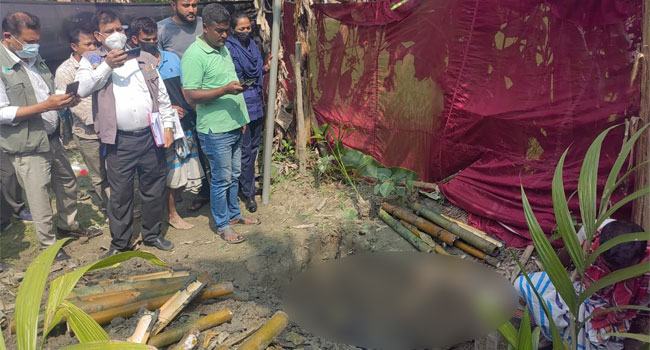 নোয়াখালীতে দাফনের ২ মাস পর গৃহবধূর লাশ উত্তোলন