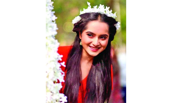 ভ্যালেন্টাইন নাটক, গানে, বিজ্ঞাপনে অনবদ্য কেয়া