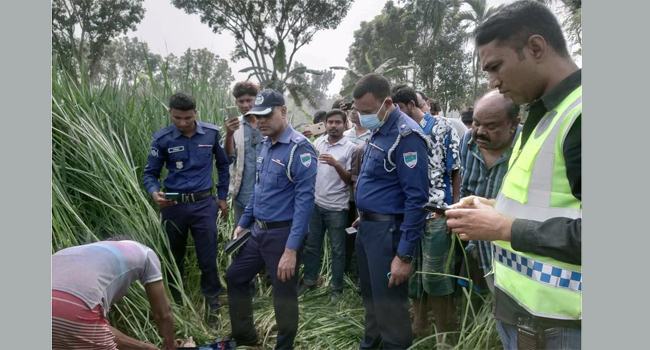 কুষ্টিয়ায় মাঠ থেকে একজনের লাশ উদ্ধার