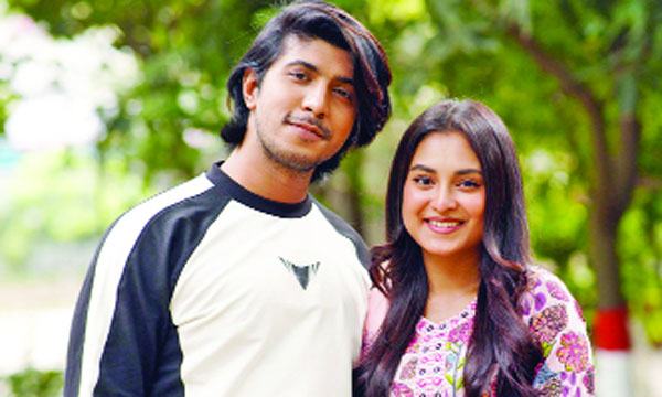 প্রশংসিত ‘সে আমার আপনজন’, এলো ‘পরী’