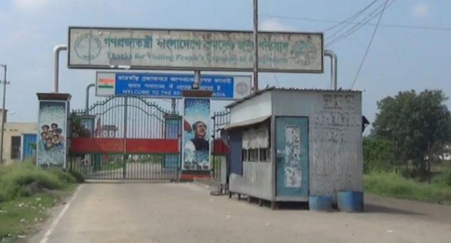বেনাপোল-পেট্রাপোল বন্দরে আমদানি-রফতানি বন্ধ