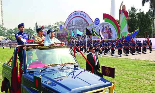 জনগণের সেবা এবং সন্ত্রাস দমন করুন : পুলিশের প্রতি প্রধানমন্ত্রী