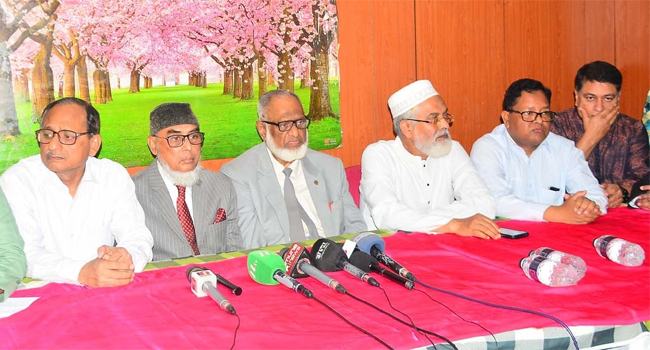আওয়ামীপন্থীদের চাপে রাজশাহী বার নির্বাচনের প্রধান নির্বাচন কমিশনারের পদত্যাগ, ফল স্থগিত
