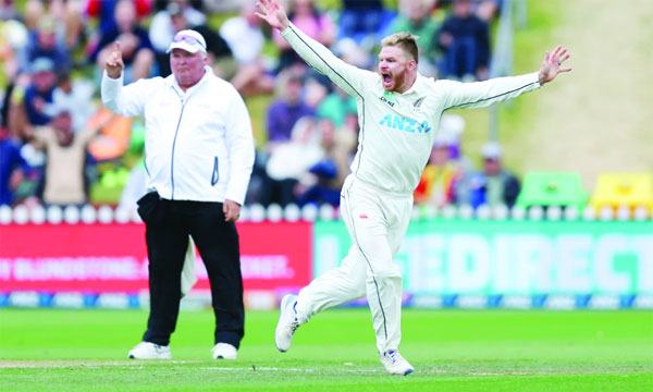 ফিলিপসের পাঁচের পর রাচিনের লড়াই