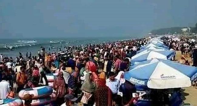 কক্সবাজারে ১০ মার্চ পর্যন্ত রুম খালি নেই, সমুদ্র সৈকতে পর্যটকদের উপচে পড়া ভিড়