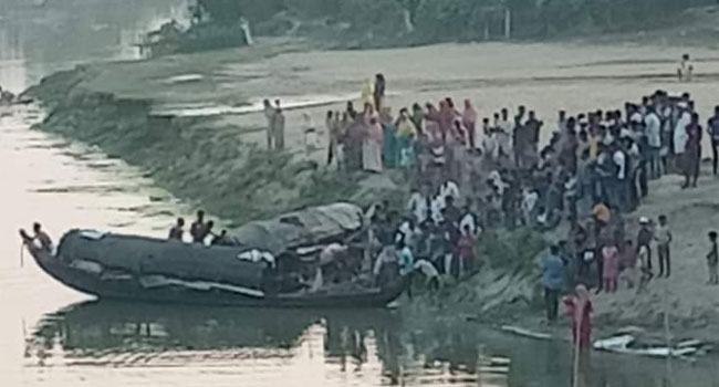 নদীতে মাছ ধরতে গিয়ে নিখোঁজ জেলের লাশ উদ্ধার