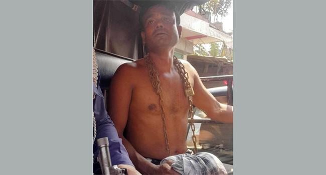 ইন্দুরকানীতে প্রেমিকার সাথে দেখা করতে এসে শিকলবন্ধী প্রেমিক