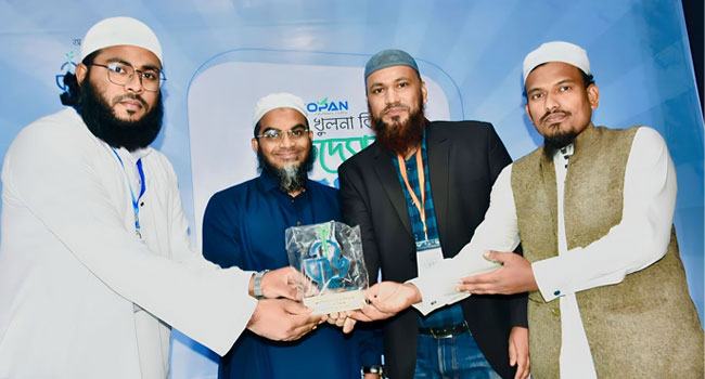 ১৫০০ দিয়ে শুরু করে মাসে ১০ লাখ টাকার ল্যাপটপ বিক্রি করেন তিনি