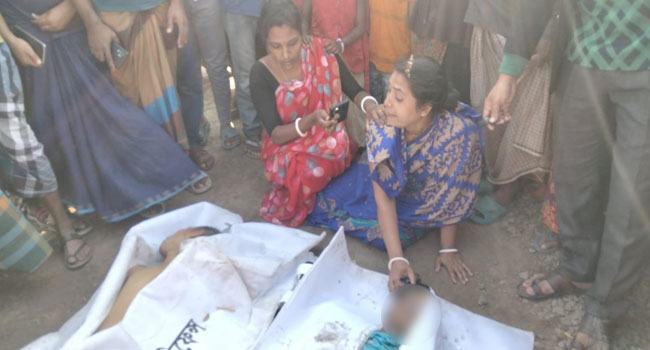 সাতক্ষীরায় সড়ক দুর্ঘটনায় ২ কলেজছাত্র নিহত