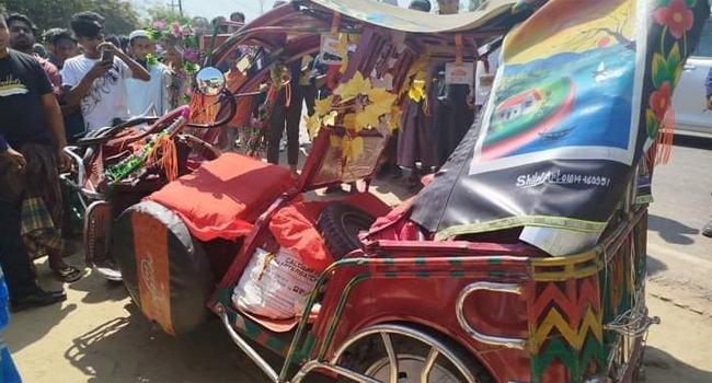 উখিয়ায় সড়ক দুর্ঘটনায় রোহিঙ্গা মৌলভি নিহত, আহত ৫
