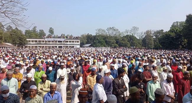 রুহিয়ায় তৈমুর রহমানের জানাজায় লাখো মানুষের ঢল