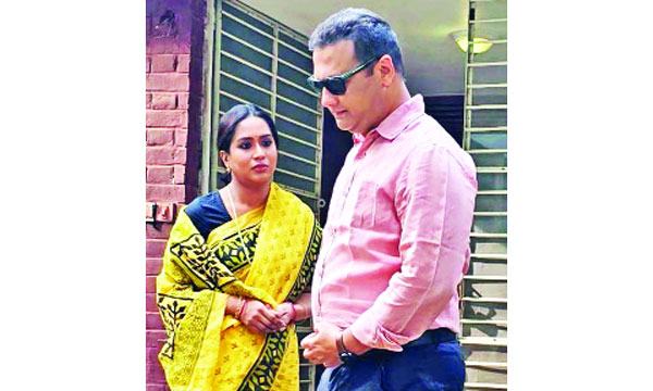 আবুল হায়াতের নির্দেশনায় শাহেদ-মম
