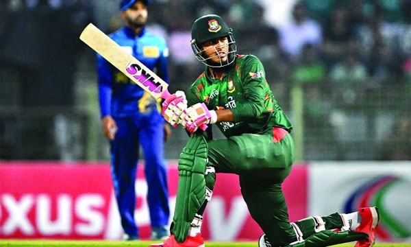 ৭ ছক্কায় একক আসনে রিশাদ