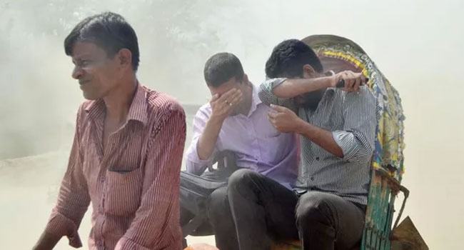 আজ বিশ্বে বাতাস দূষণের তালিকায় ঢাকার অবস্থান কত!
