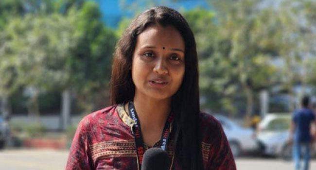 অবশেষে সাংবাদিক বৃষ্টি খাতুনের লাশ বুঝে পেলেন বাবা