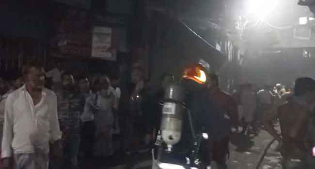 পুরান ঢাকার প্রেসের আগুন নিয়ন্ত্রণে