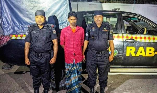 সপ্তম শ্রেণির ছাত্রীকে ধর্ষণ, অভিযুক্ত গ্রেফতার