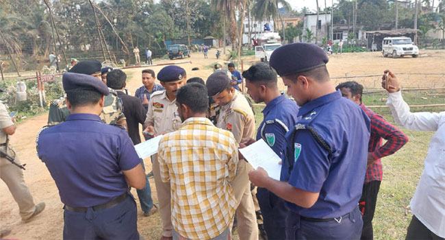 বিএসএফ'র গুলিতে নিহত বাংলাদেশী নাগরিকের লাশ হস্তান্তর