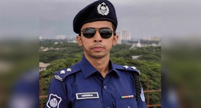 সেহেরির মাইকিং করায় ৫ যুবক পুলিশি হেনস্তার শিকার