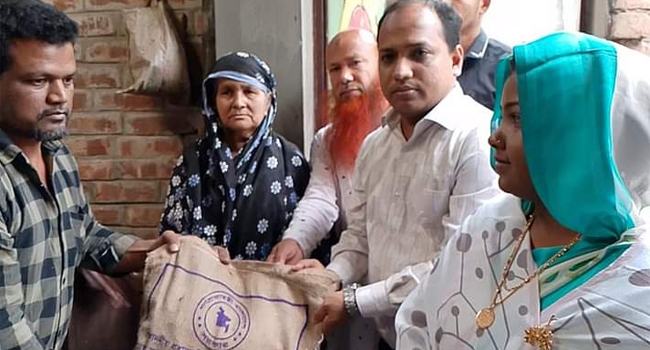 চিরিরবন্দরে আগুনে পুড়ে ৯ ঘর ভস্মীভূত