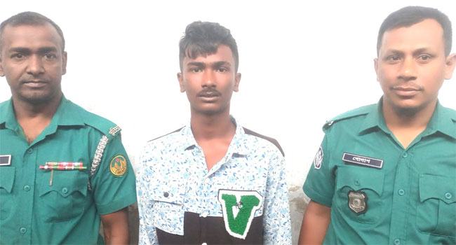 রাজশাহীতে কিশোর গ্যাংয়ের সদস্য গ্রেফতার