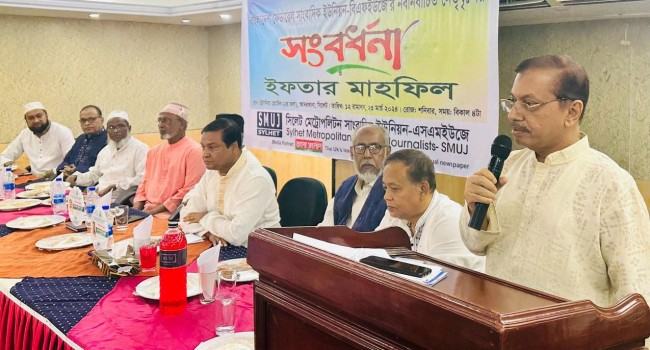 গণমাধ্যম ভয়াবহ সঙ্কটকাল পার করছে : রুহুল আমিন গাজী