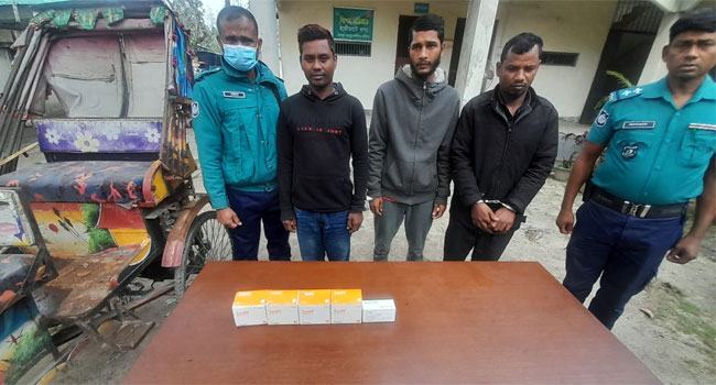 রংপুরে হত্যার পর রিকশা ছিনতাইয়ের ঘটনায় গ্রেফতার ৪