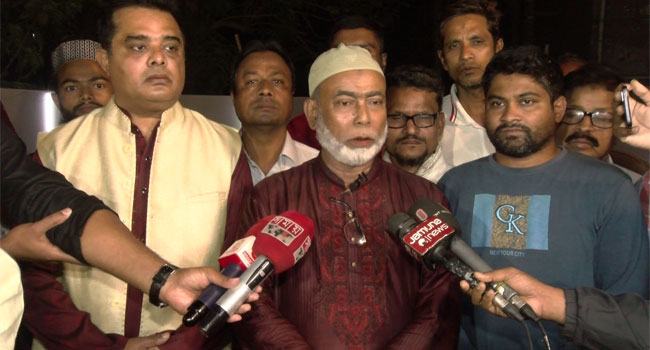 স্বাধীনতা বার বার নিজেরাই ভুলণ্ঠিত করছি : রসিক মেয়র