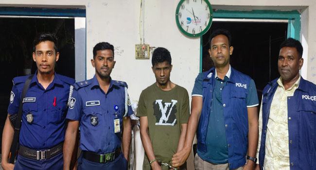১৫ বছর যাবজ্জীবন সাজাপ্রাপ্ত আসামি গ্রেফতার