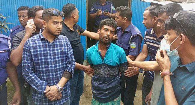 বকশিগঞ্জে স্বামী-স্ত্রীর ঝগড়া থামাতে গিয়ে ছেলের দায়ের কুপে মা নিহত
