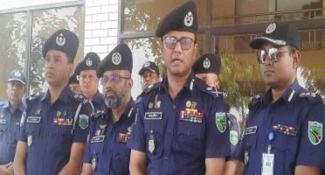 ঈদযাত্রা নির্বিঘ্ন করতে সরকার বদ্ধপরিকর : অতিরিক্ত আইজিপি