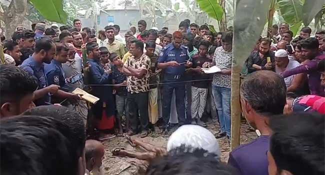 পাবনায় ট্রাকচালককের লাশ উদ্ধার, নারী আটক