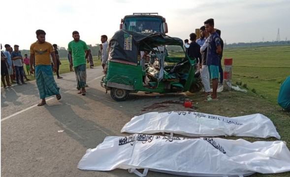 সুনামগঞ্জে সুরমা ব্রিজে বাস-সিএনজি সংঘর্ষ, বাউল শিল্পীসহ নিহত ২