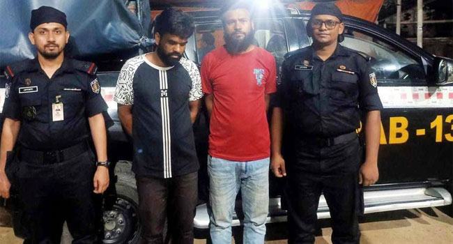 গোবিন্দগঞ্জে ৪০০ বোতল ফেন্সিডিলসহ গ্রেফতার ২
